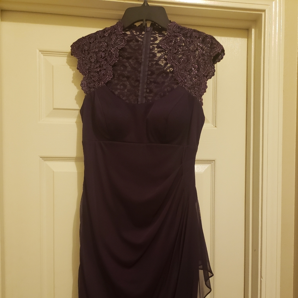 Ladies purple dress w/ sheer lace